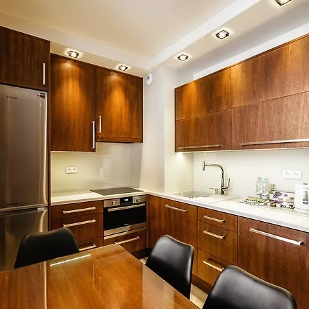 Executive Lux *